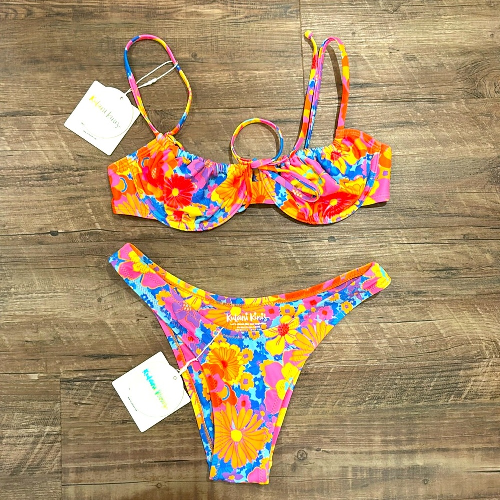 Color: Sapphire Sun. Size: Small for both. Brand new with tags. Never worn.